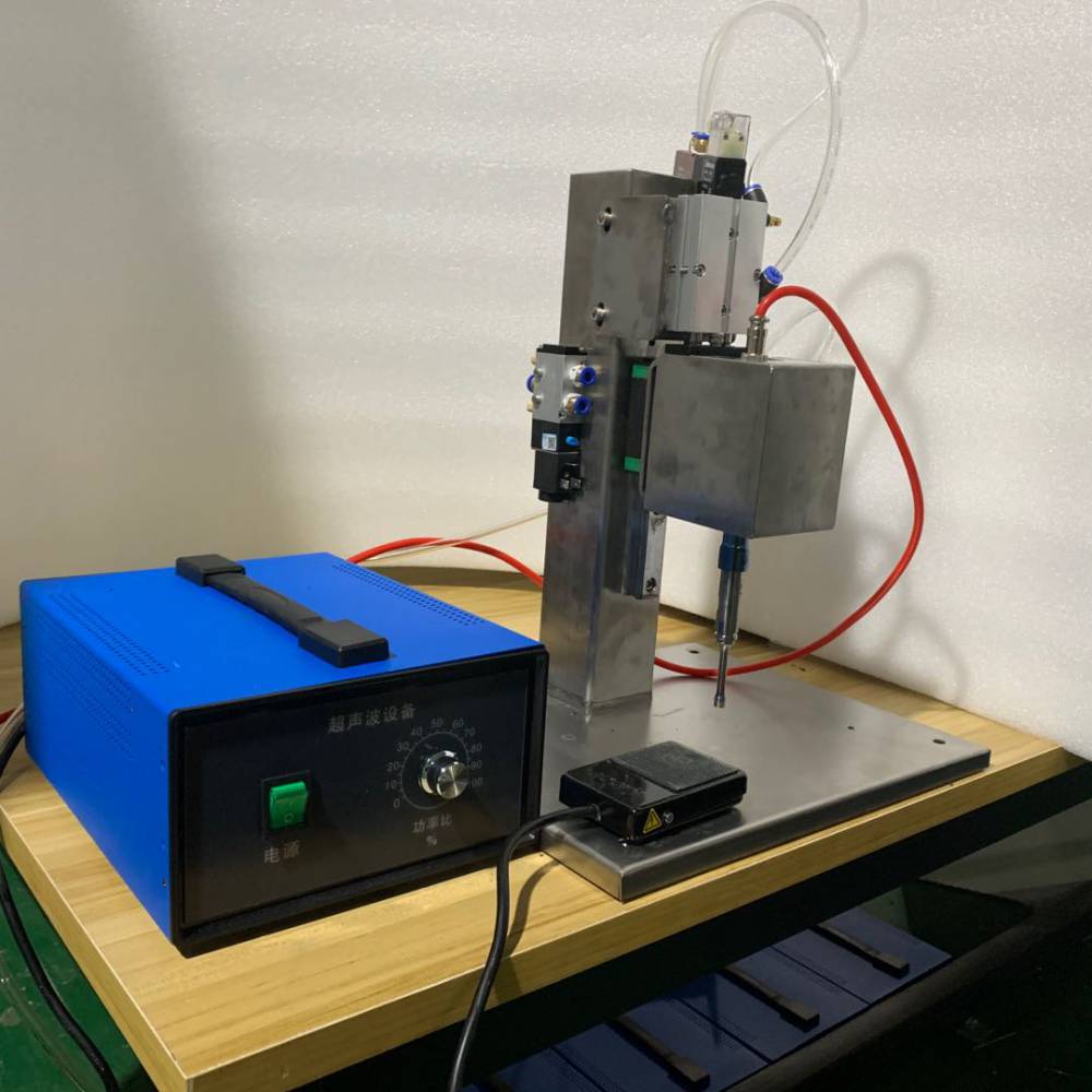 聚能式超声波口罩点焊机 提升生产效率的核心利器